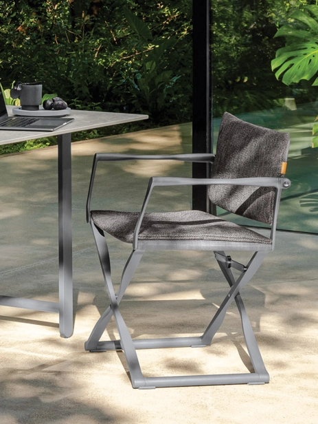 Riviera Kollu Sandalye