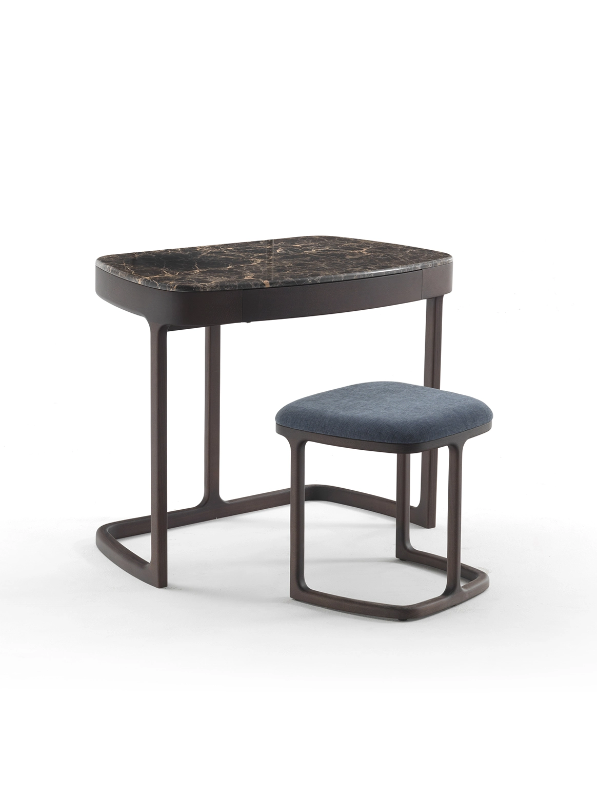 Maskara Makyaj Masası