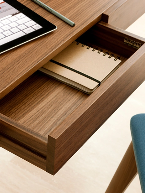 Saffo Deri Çalışma Masası