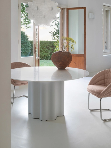 Teatro Magico Yemek Masası