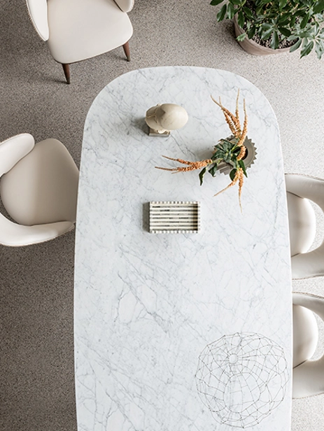 Augusta Kollu Sandalye