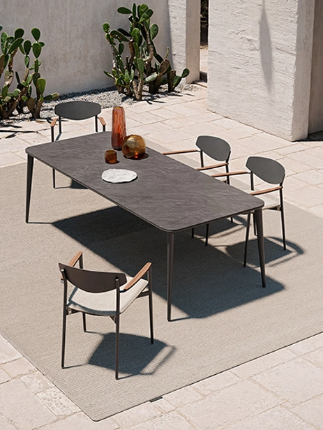 Origami Kollu Sandalye